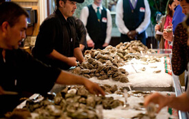 Kelly Yandell, Foodways Texas oyster tasting at Gaido's Restaurant, Galveston, Texas, 2011.