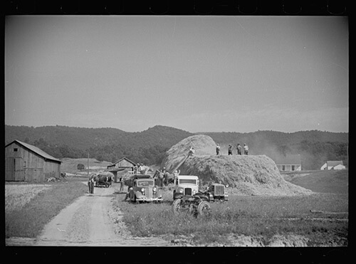Carl Mydans, Threshing crew, Tygart Valley, West Virginia, August, 1936. Library of Congress Prinsts and Photographs Division, FSA/OWI Black & White Negatives Collection, LC-USF33-00723-M3.