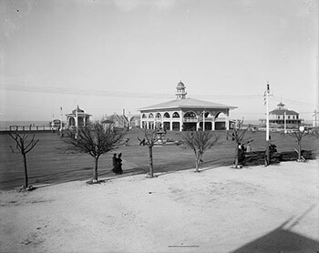 West End pavilions, New Orleans, c 1900. Library of Congress, Prints & Photographs Division, Detroit Publishing Company Collection, LC-D4-10119 R. West End pavilions, New Orleans, c 1900. Library of Congress, Prints & Photographs Division, Detroit Publishing Company Collection, LC-D4-10119 R.