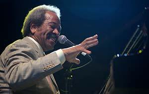 Guillaume Laurent, Allen Toussaint at Jazz à Juan, Juan-les-Pins, France, 2009.