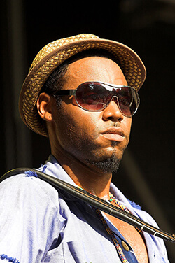 Thomas Helbig, Cedric Watson, Rudolstadt, Germany, 2010.