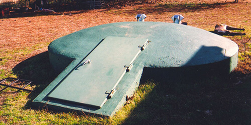 Erin Austen Abbott, Furrs, Mississippi, 2006.