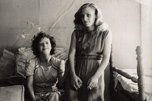 John Cohen, Two women, KY, 1959