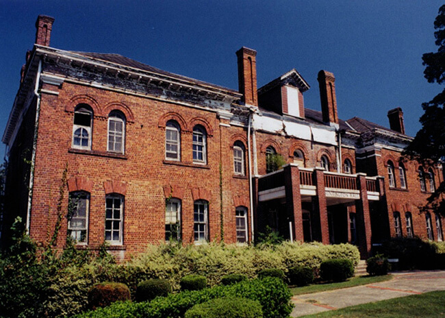 Dagmar Nelson, Tuskegee University, Tuskegee, Alabama, 2003.
