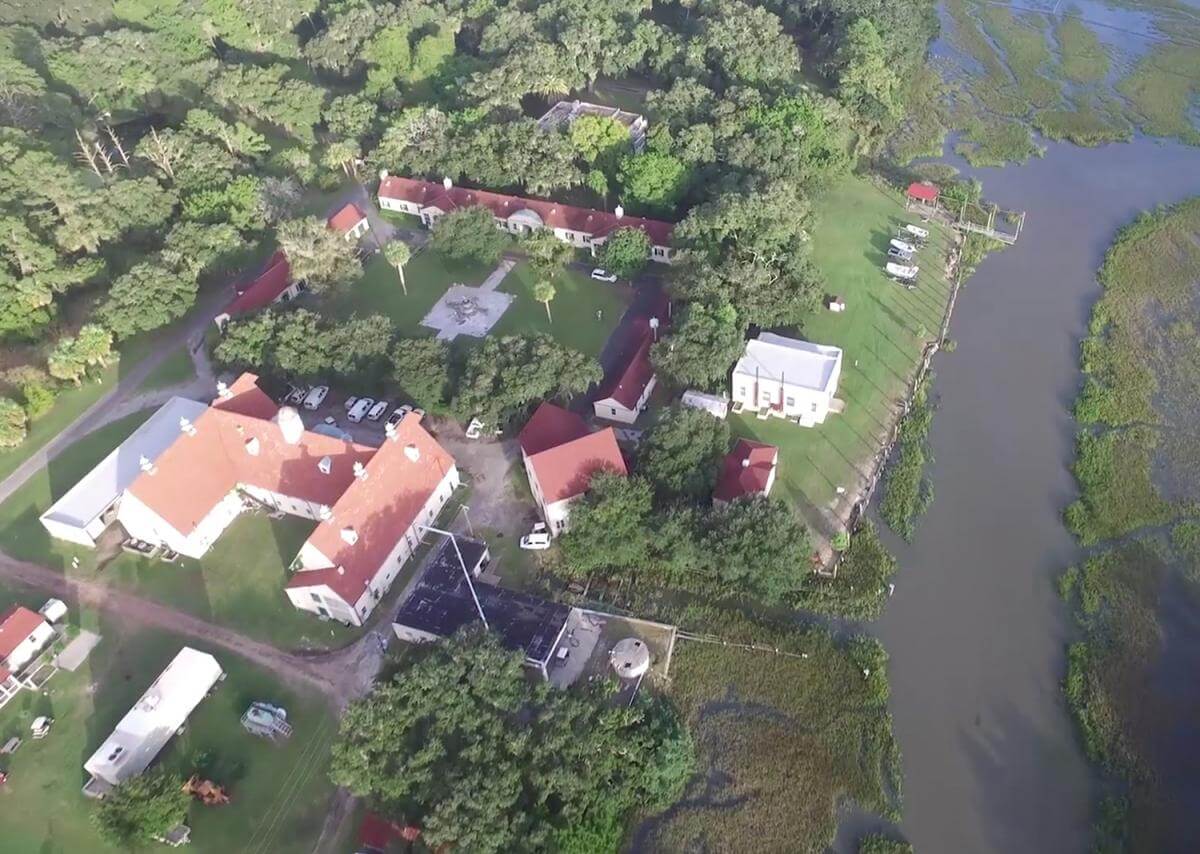 The UGAMI complex on Sapelo Island, Georgia, 2015. Screenshot courtesy of Southern Spaces. The UGAMI complex on Sapelo Island, Georgia, 2015. Screenshot courtesy of Southern Spaces.