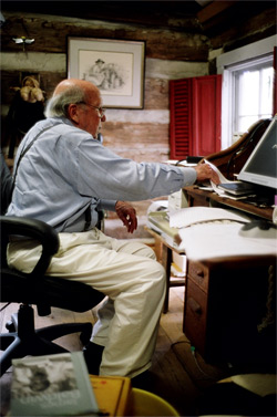 Tom Rankin, Will Campbell at work in his cabin, Mt. Juliet, Tennessee, July 31, 2007.